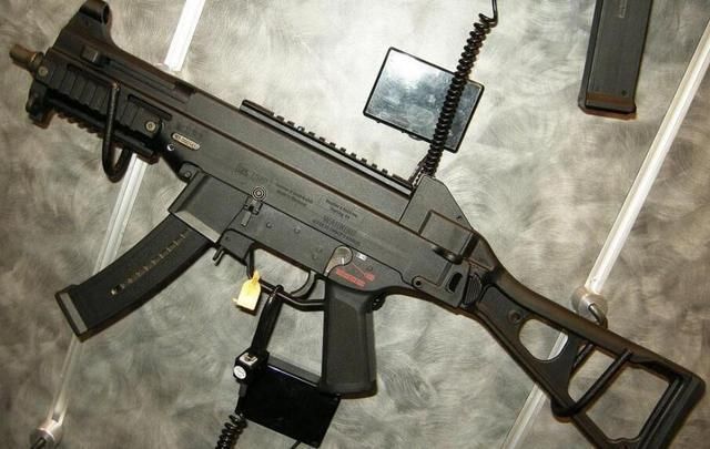 绝地求生刺激战场UMP9冲锋枪好用吗？