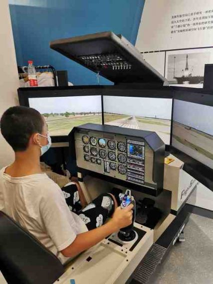 职业飞行模拟3D   非常逼真的飞行体验